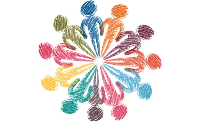 Die Illustration zeigt abstrahierte Menschen, gemalt mit Buntstiften in verschiedenen Farben, die im Kreis angeordnet sind.