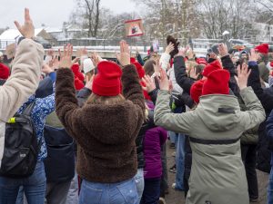 One Billion Rising: Tanzen gegen Gewalt an Frauen und Mädchen am 16. Februar auf dem Schlossplatz in Oranienburg